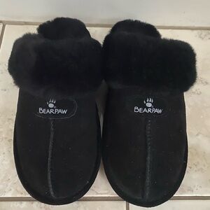 Bearpaw lounge slippers